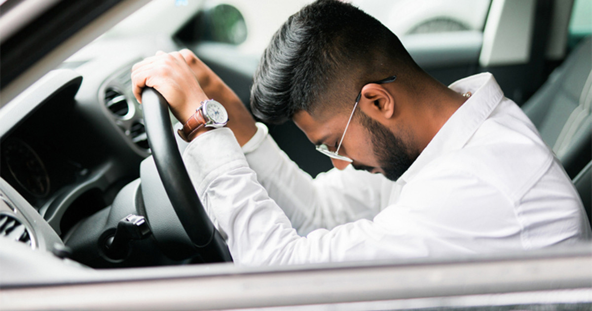 ভূমিকম্পের সময় গাড়িতে থাকলে কী করবেন?