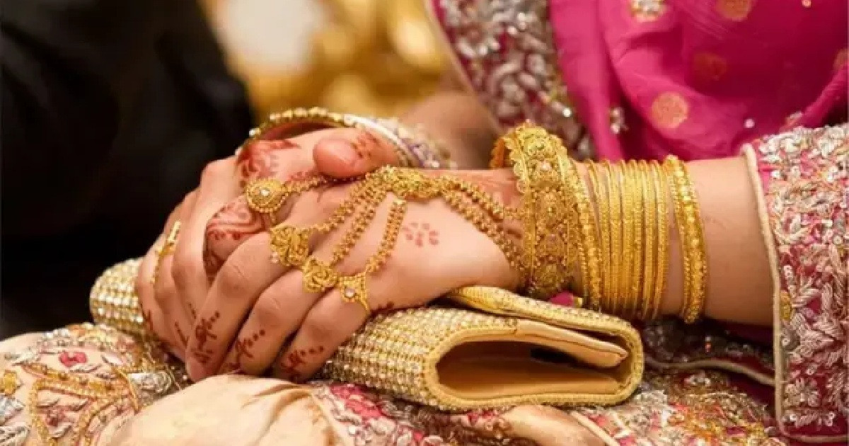 আজ স্বর্ণ বিক্রি হচ্ছে যে দামে