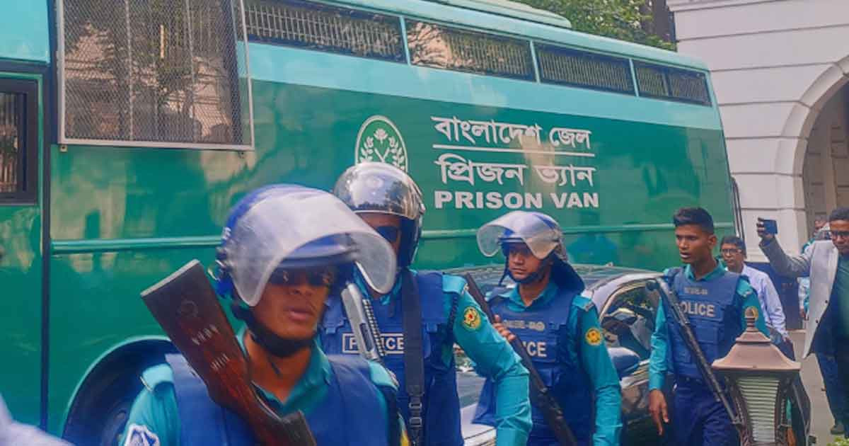 মানবতাবিরোধী অপরাধের মামলায় ট্রাইব্যুনালে ১৩ সামরিক কর্মকর্তা