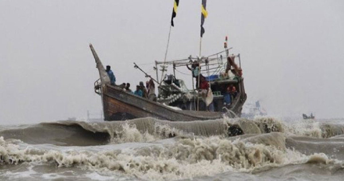 আবহাওয়ার সতর্কবার্তা: সাগরে সুস্পষ্ট লঘুচাপ