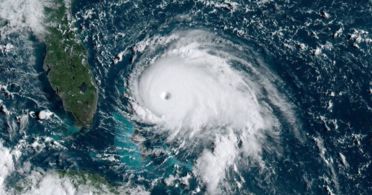 দেশের উপকূলে আঘাত হানতে পারে ঘূর্ণিঝড়, গতিবেগ কত হবে?