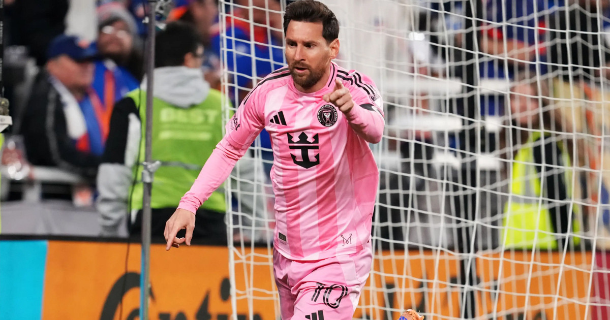 মেসির ইতিহাস গড়া ম্যাচে প্রথমবারের মতো ফাইনালে মায়ামি