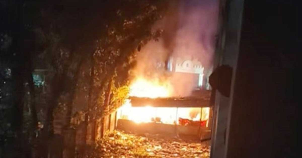 ঢাকা বিশ্ববিদ্যালয়ের আবাসিক হলে আগুন