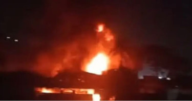 কালুরঘাটে গোডাউনে আগুন