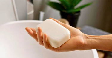 একই সাবান দিয়ে সবাই গোসল করে যে বিপদ ডেকে আনছেন