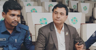 যশোরে সার্কিট হাউজে ভুয়া অতিরিক্ত সচিব আটক