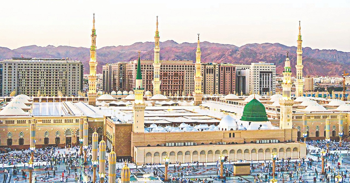 যেভাবে নির্মিত হয় মসজিদে নববী