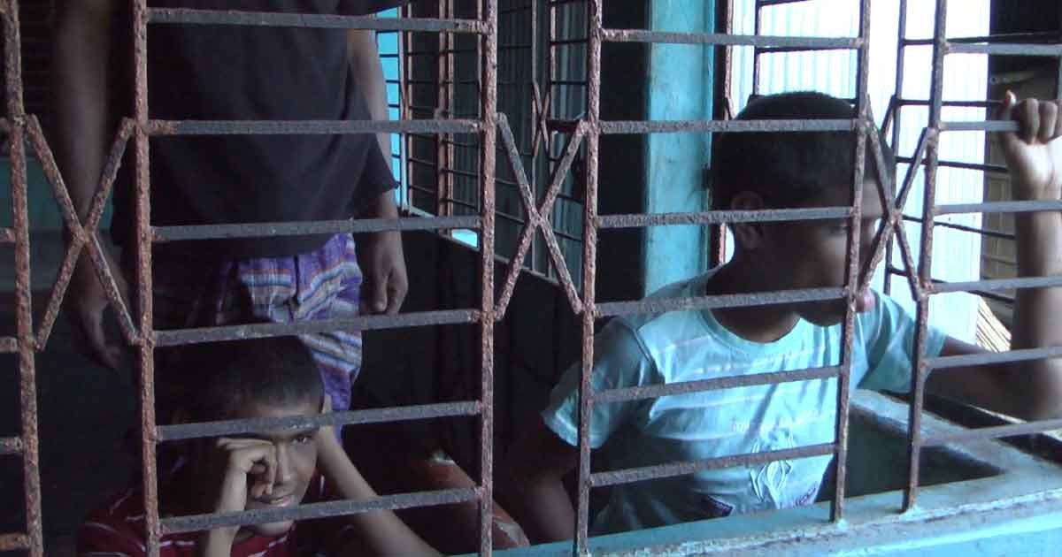 ঋণের ফাঁদে কারাবন্দি মা, মানবেতর দিন কাটছে প্রতিবন্ধী সন্তানদের