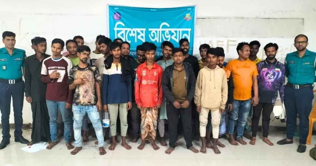 মোহাম্মদপুরে পুলিশের বিশেষ অভিযানে গ্রেপ্তার ২১