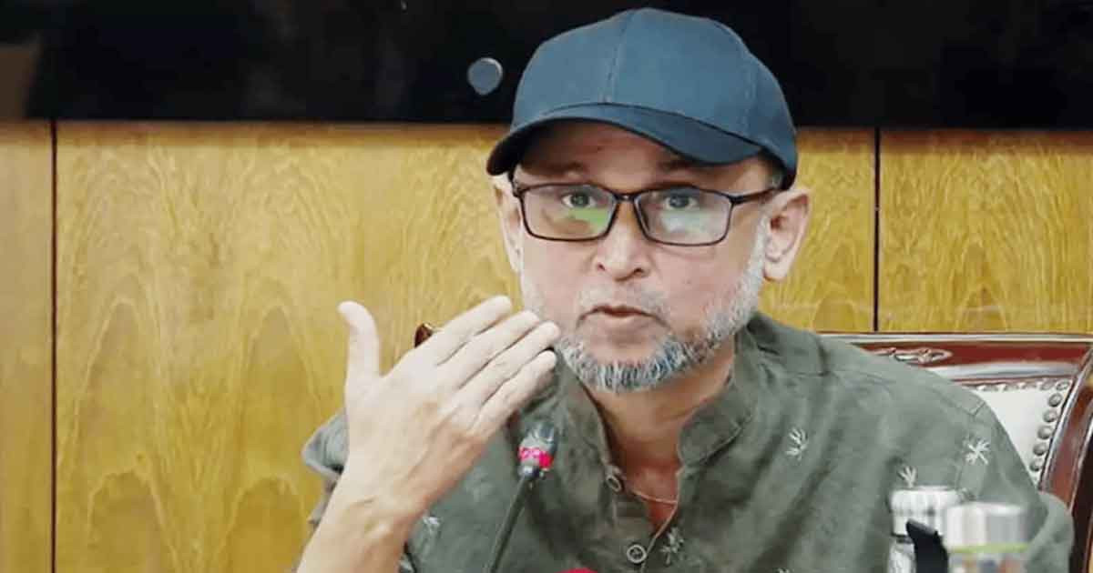 ‘কালচারাল এস্টাবলিশমেন্ট অদ্ভুত জিনিস, নতুন কিছু দেখলেই আতঙ্কিত হয়’