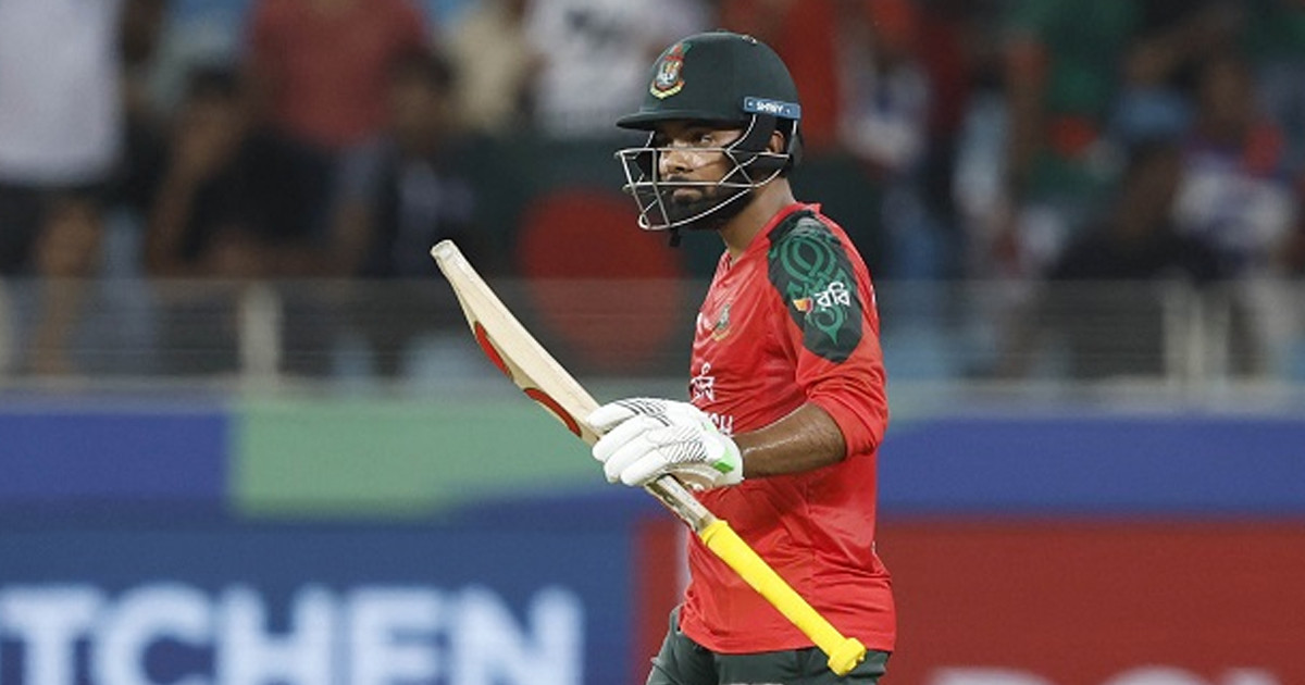 অনেকে ভাবেন, আমি দলে থাকার মতো নই: তাওহিদ হৃদয়