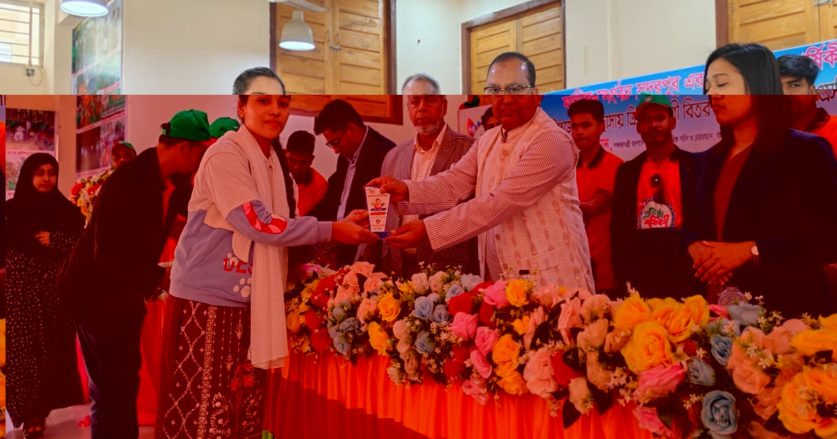 সদরপুরে মানবিক সংগঠনের ৬ষ্ঠ প্রতিষ্ঠা বার্ষিকী উদযাপন