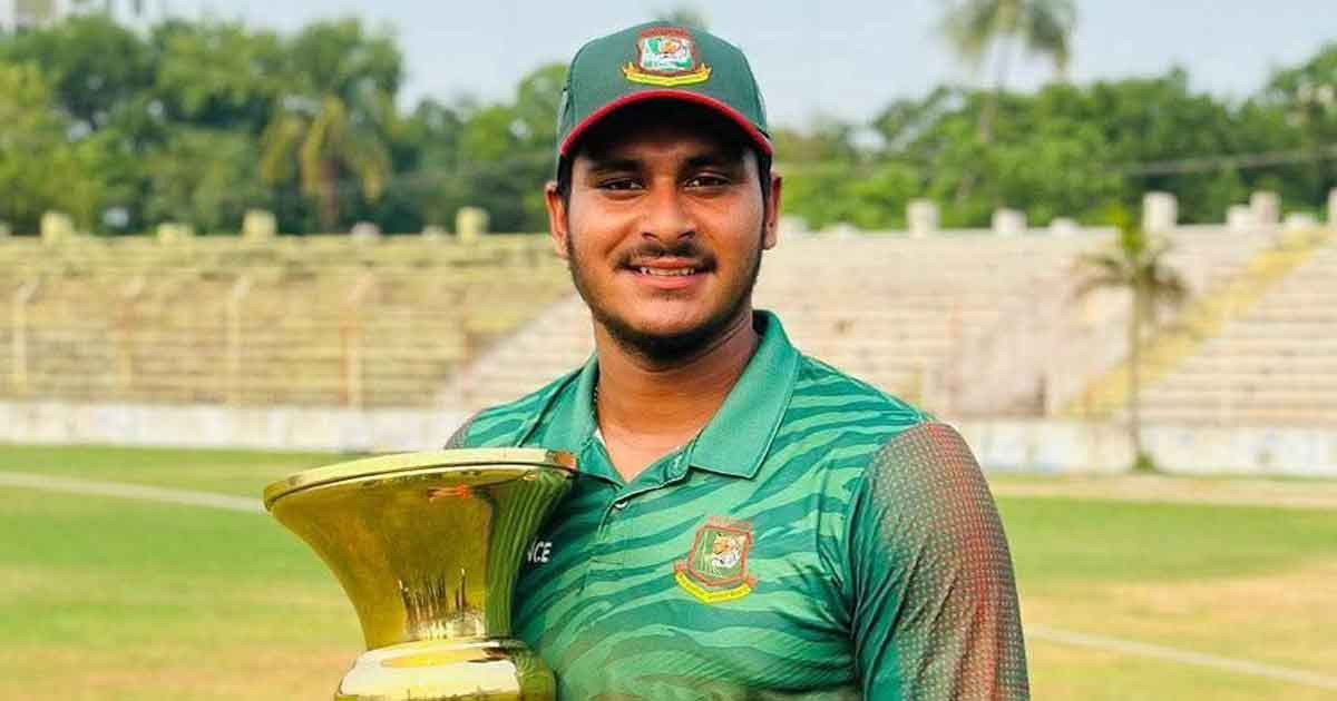 প্রথমবার বিপিএলে দল পেলেন মাহফিজুল রবিন