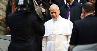 ইউক্রেন যুদ্ধবিরতির পথ খুলে দিতে পারে এরদোয়ানের আন্তর্জাতিক সুসম্পর্ক: পোপ লিও