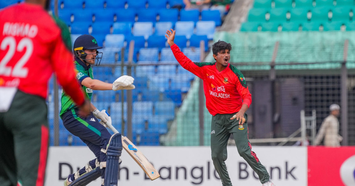 আয়ারল্যান্ডকে ১১৭ রানে অলআউট করল বাংলাদেশ
