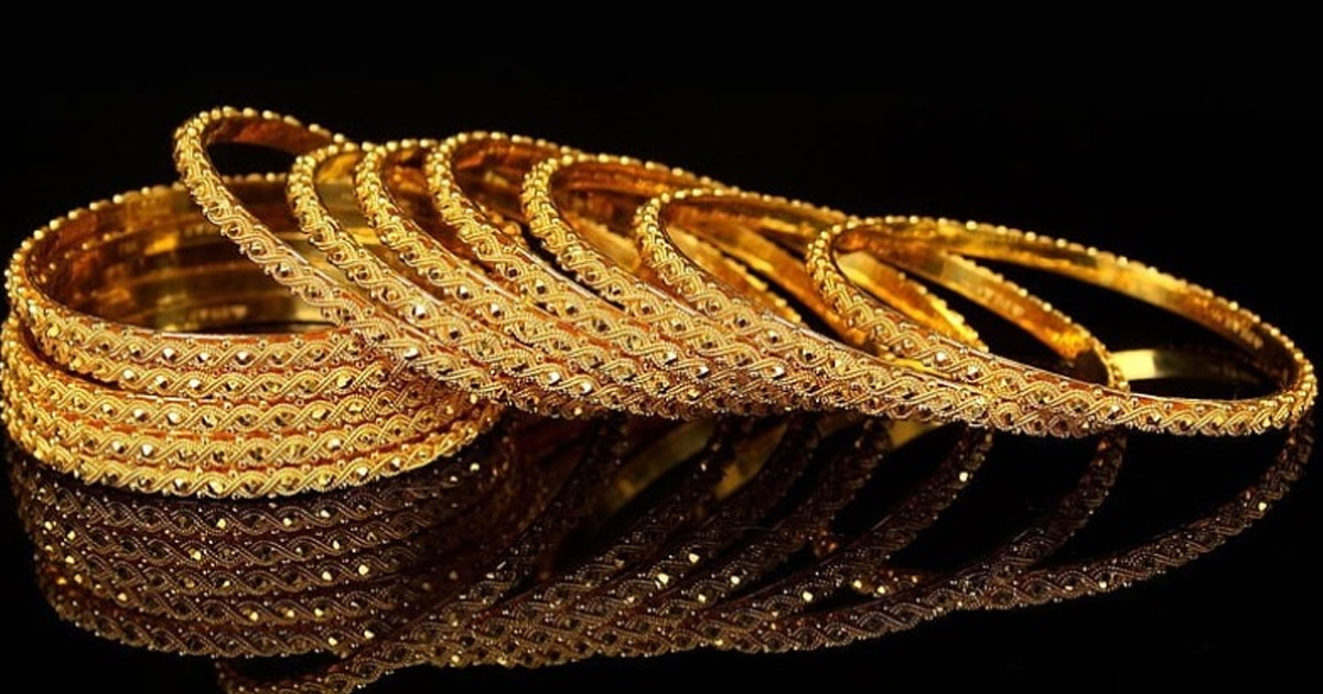 স্বর্ণের নতুন দাম নির্ধারণ, আজ প্রতি ভরি কত কমে বিক্রি হবে?