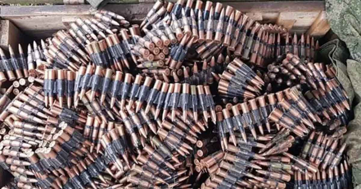 ব্যারাকে নেওয়ার পথে জার্মান সেনাবাহিনীর গুলির বড় চালান উধাও