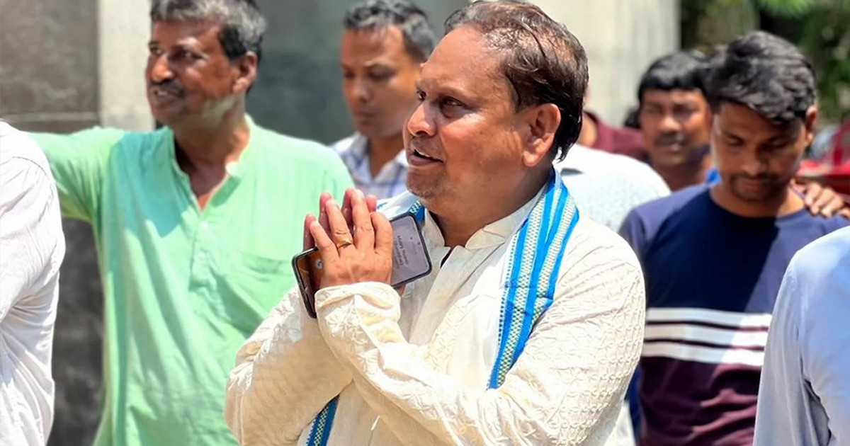 ‘বাবরি মসজিদ’ বানাতে চাওয়া বিধায়ককে বহিষ্কার