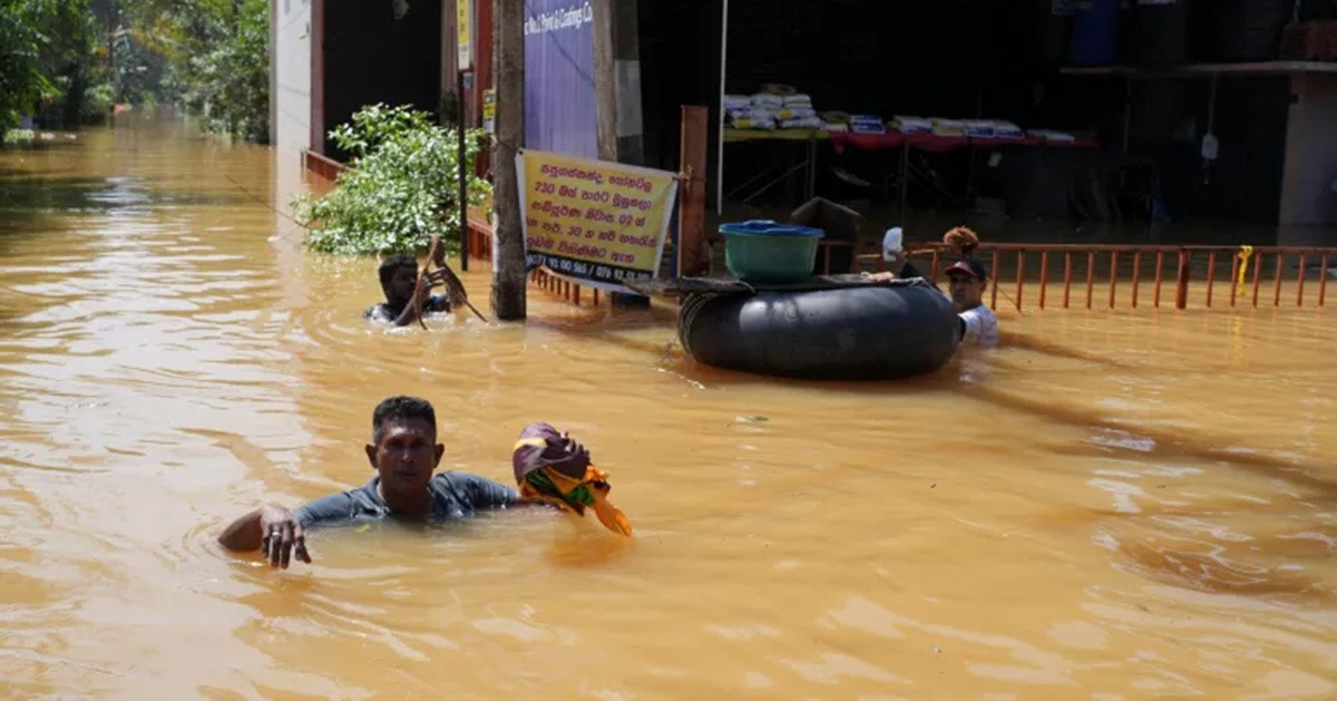 শ্রীলঙ্কায় বন্যা-ভূমিধসে নিহত বেড়ে ৬০৭