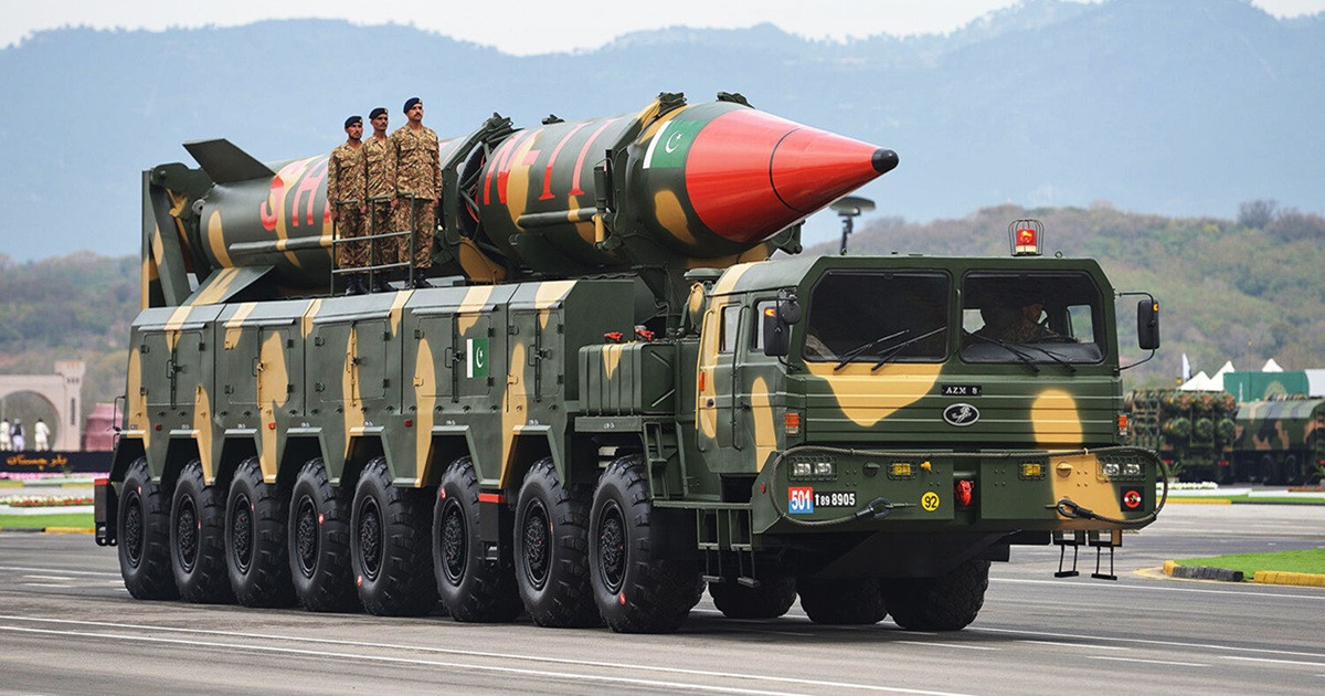 যার হাতে পাকিস্তানের পরমাণু ভান্ডারের চাবি!