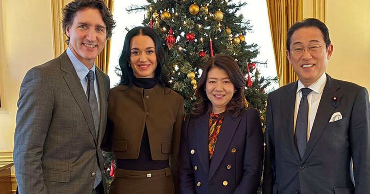 অবশেষে জাস্টিন ট্রুডো-কেটি পেরির প্রেমের আনুষ্ঠানিক ঘোষণা