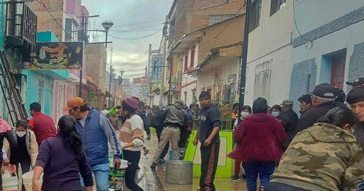 রেস্তোরাঁয় ভয়াবহ অগ্নিকাণ্ডে ১০ বিশ্ববিদ্যালয় শিক্ষার্থীর মৃত্যু