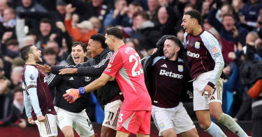 দুই আর্জেন্টাইনের কাছেই হার মানলো অপ্রতিরোধ্য আর্সেনাল