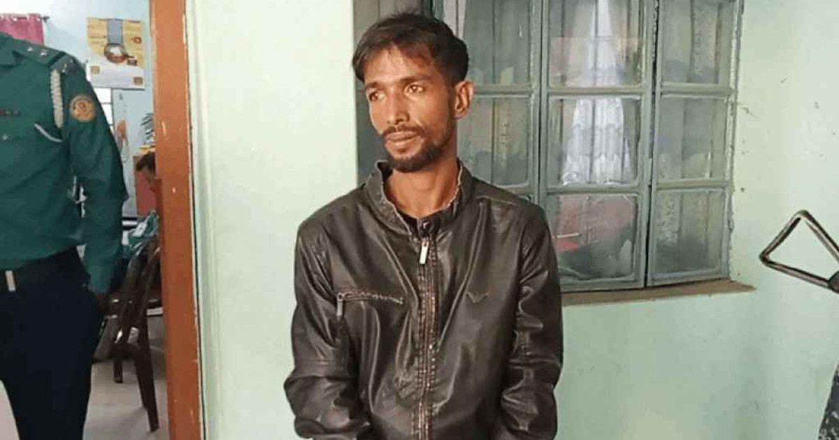 খুলনার শীর্ষ সন্ত্রাসী ‘চিংড়ি পলাশ’ যশোর থেকে গ্রেপ্তার