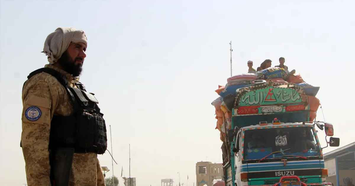 পাকিস্তানে ভয়াবহ হামলা, ৬ সেনা নিহত