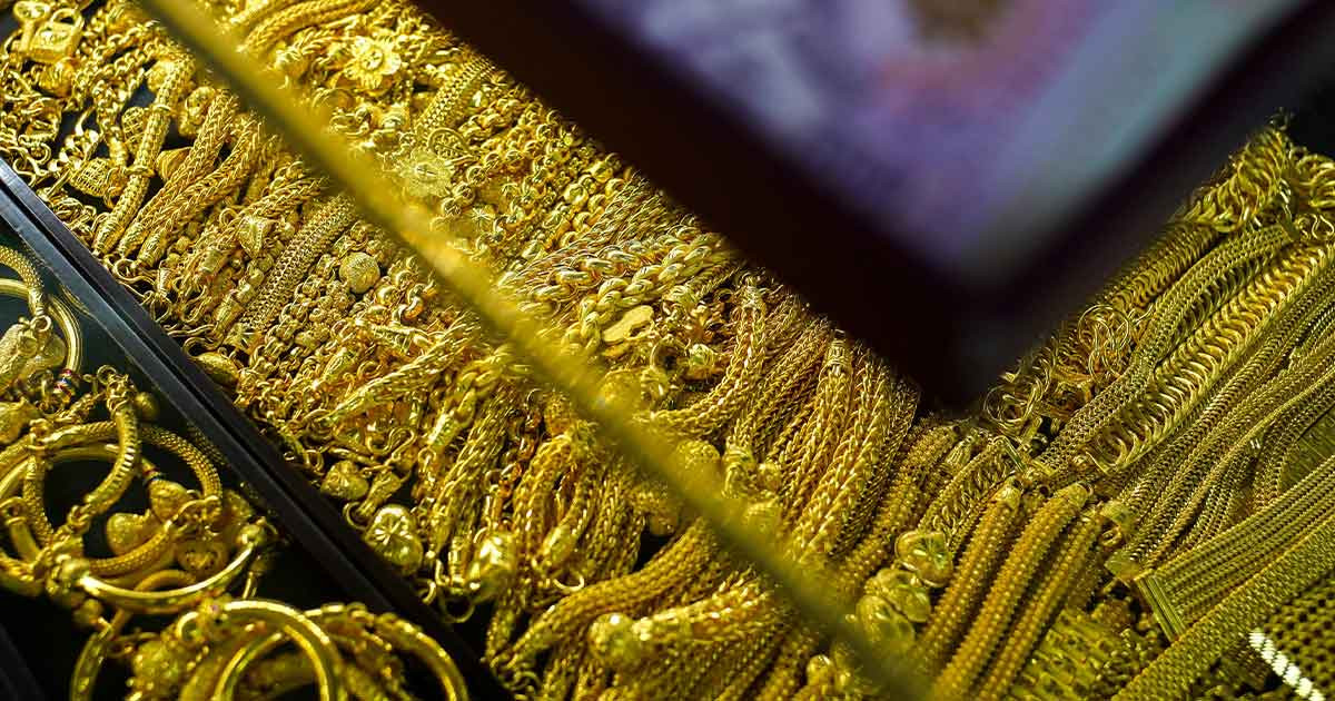 বিশ্ববাজারে কমলো স্বর্ণের দাম