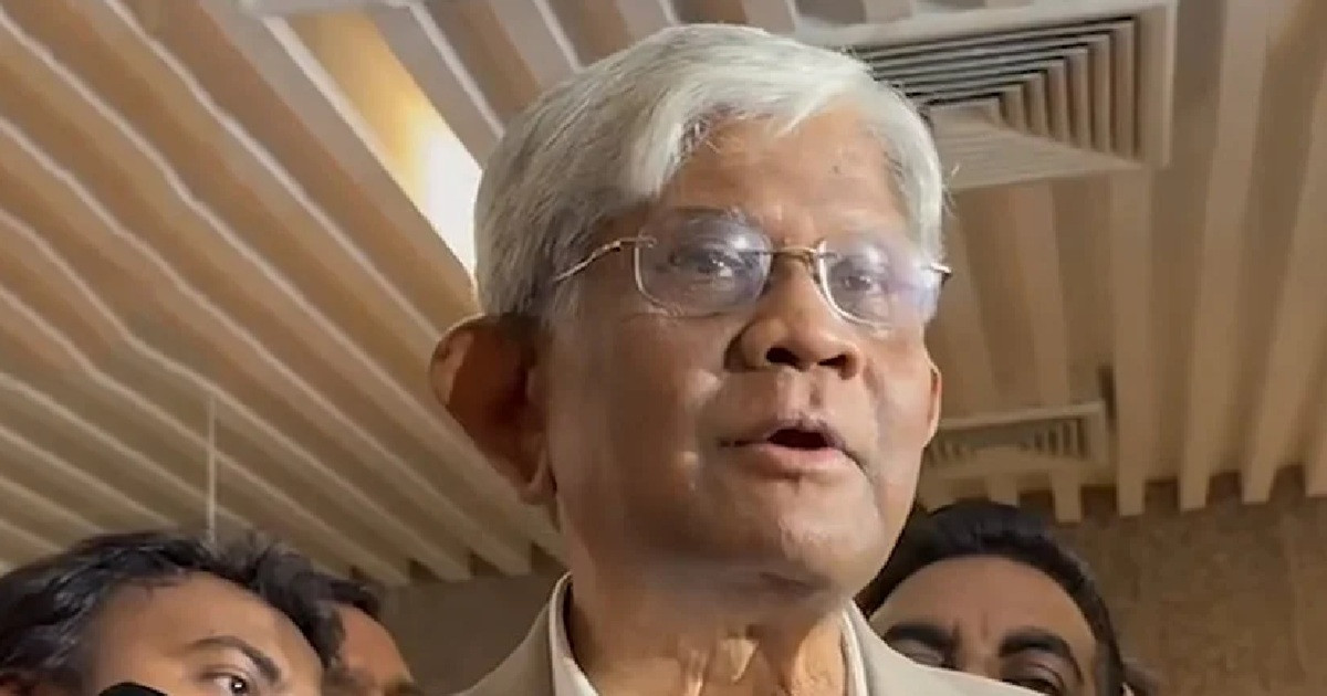 লুকানো টাকা ব্যাংকে জমা হওয়ায় বাড়ছে কোটিপতি: অর্থ উপদেষ্টা