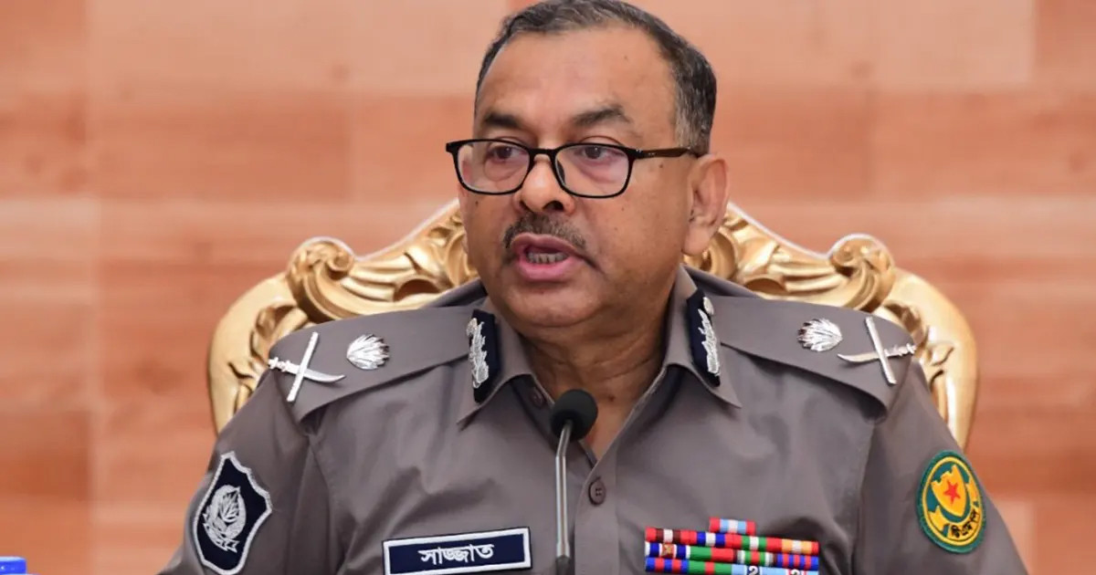 গৃহকর্মী নিয়োগে সতর্ক থাকার পরামর্শ দিলেন ডিএমপি কমিশনার