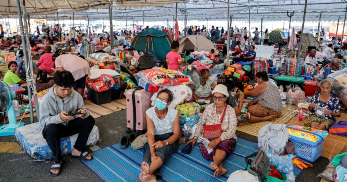 যে কারণে থাইল্যান্ড-কম্বোডিয়া সীমান্ত থেকে ১ লাখ ৮০ হাজারের বেশি মানুষকে স্থানান্তর