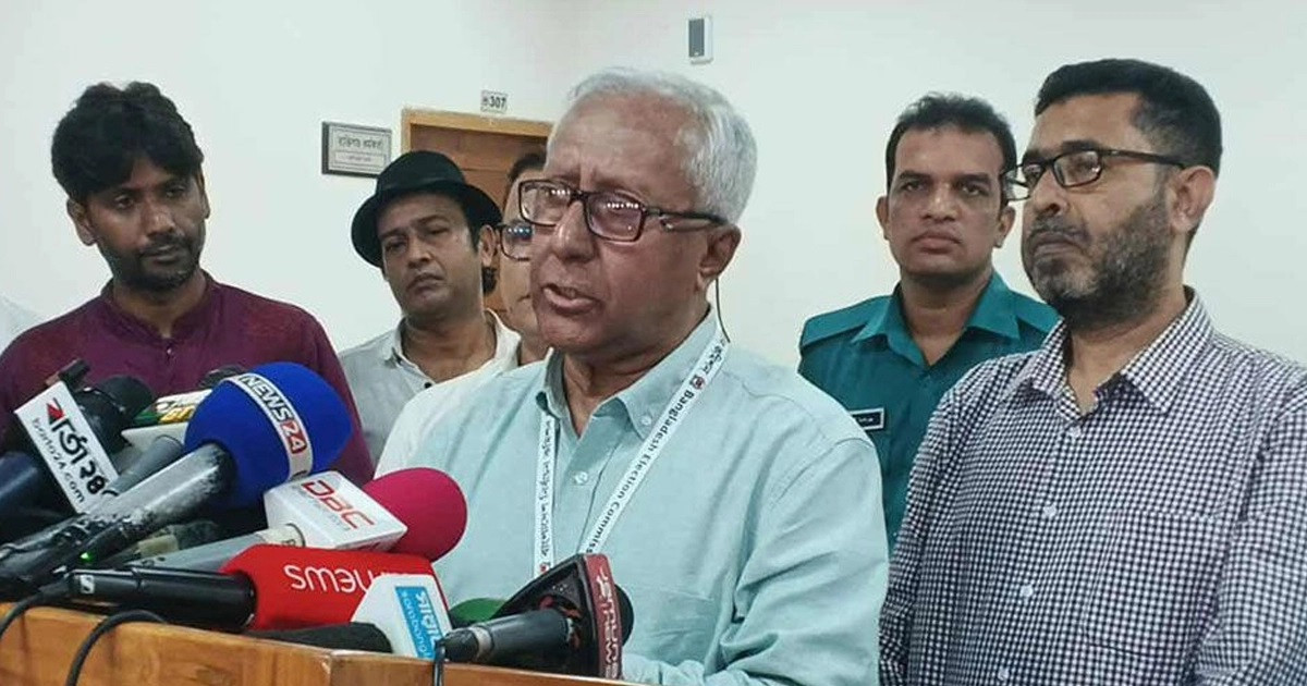 রাষ্ট্রপতি সুষ্ঠু নির্বাচনে সব ধরনের সহায়তার আশ্বাস দিয়েছেন: ইসি সচিব