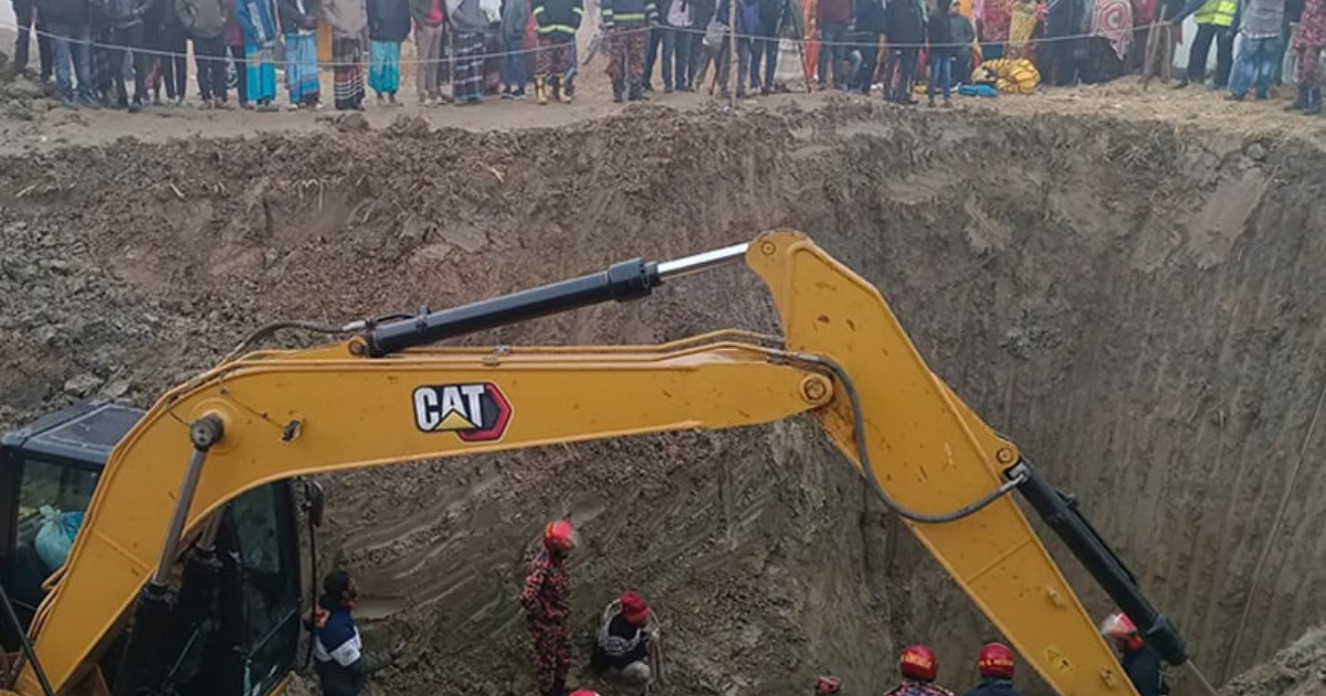 শিশু সাজিদ: মাটির আরও গভীরে কিছু অনুভূত হচ্ছে