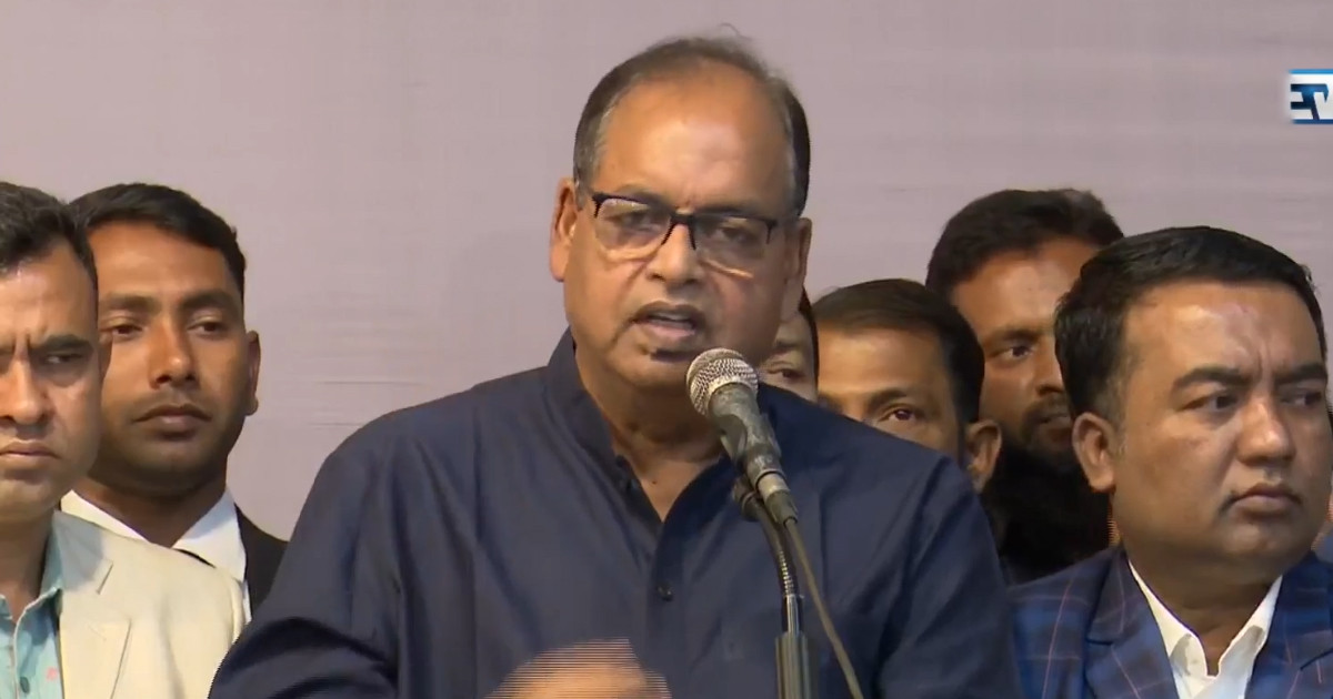 ‘বেগম খালেদা জিয়াকে তিলে তিলে মৃত্যুর দিকে ঠেলে দেওয়া হয়েছে’