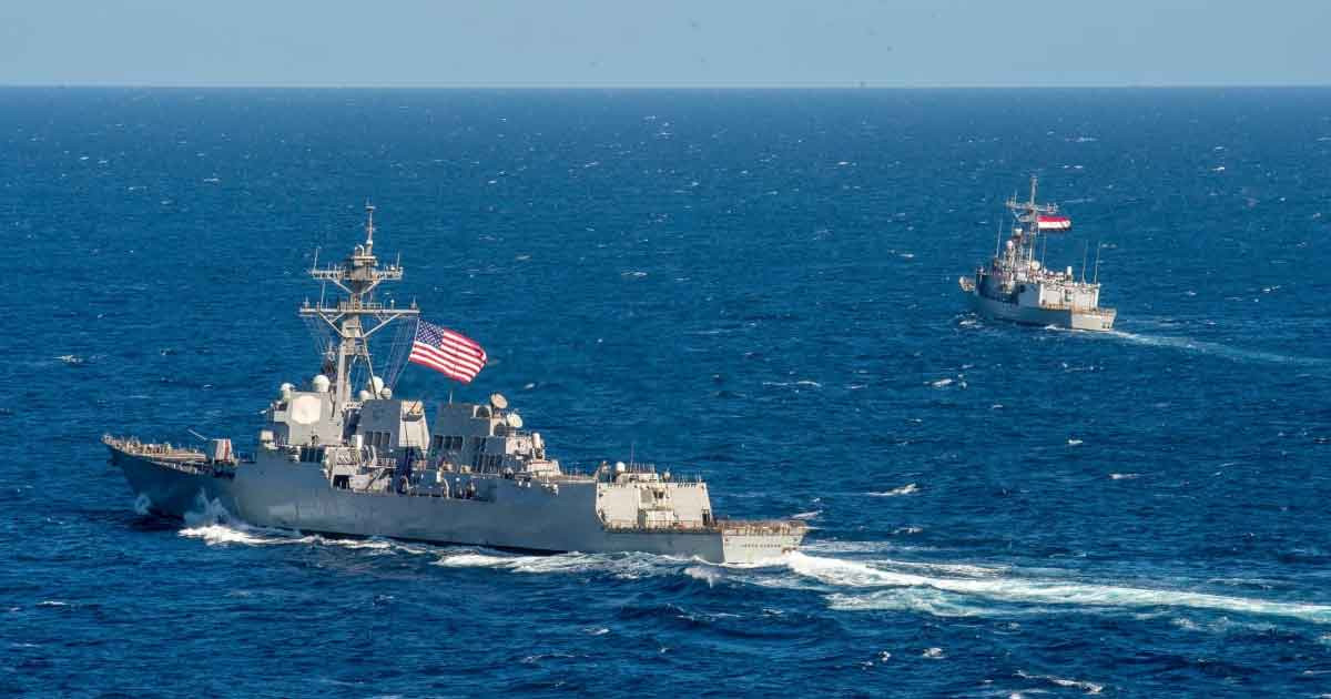 চীন থেকে ইরানগামী জাহাজে হানা দিলো মার্কিন সেনারা