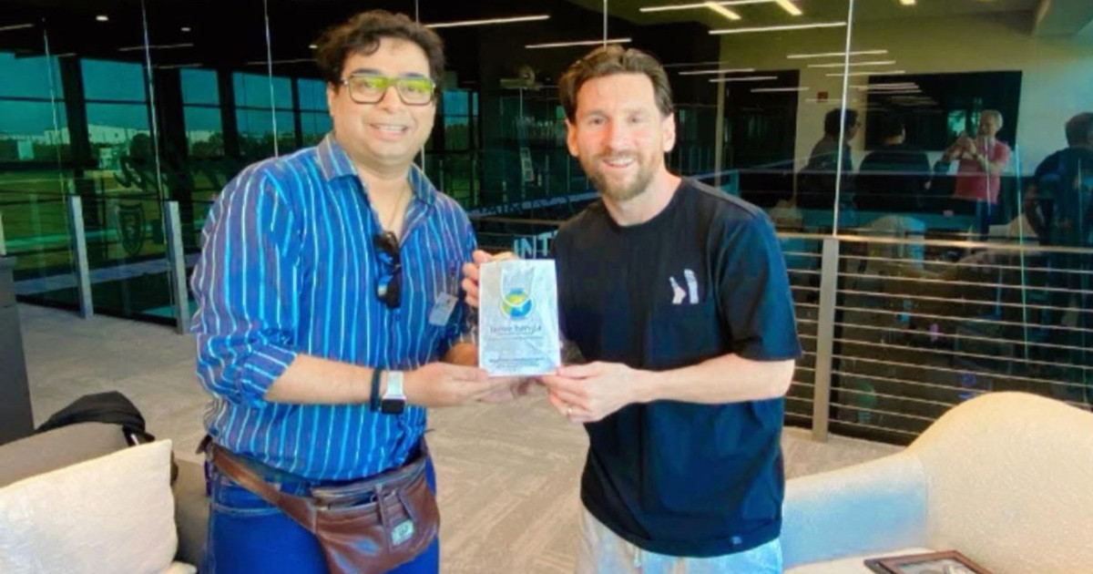 মেসিকে কলকাতায় আনার মূল উদ্যোক্তা শতদ্রু আটক