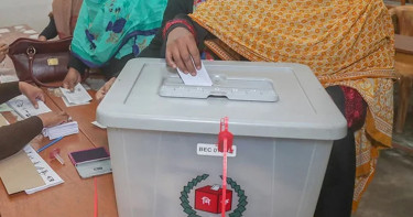 এবারের নির্বাচনে কারা প্রার্থী হতে বা ভোট দিতে পারবেন না