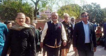 জাতি কঠিন সময় পার করছে, সবাইকে ঐক্যবদ্ধ থাকতে হবে: ঢাবি ভিসি