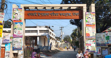 তফসিলের ৪৮ ঘন্টা পার হলেও ব্যানার ফেস্টুন সরানো হয়নি ধামরাইয়ে