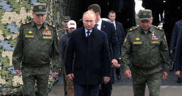 ইউক্রেনের পারমাণবিক বিদ্যুৎ কেন্দ্রে রাশিয়ার হামলা, বিদ্যুৎহীন ১০ লাখ পরিবার