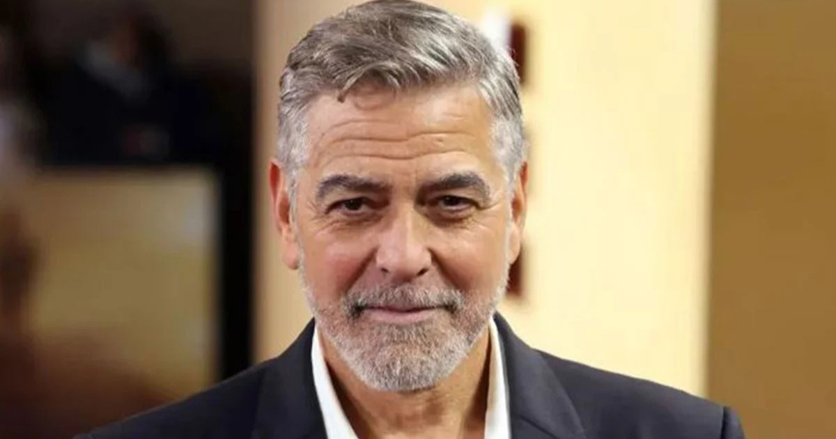 বয়স ৬০ ছাড়ালেও পর্দায় খোলামেলা দৃশ্য নিয়ে যে মন্তব্য অভিনেতার