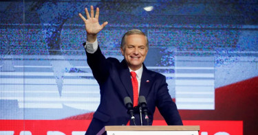 চিলির প্রেসিডেন্ট নির্বাচনে জয়ী কট্টর ডানপন্থী কাস্ত