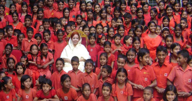 বিজয় দিবসে গুণীজন সম্মাননা পেলেন সৈয়দা ইকবাল মান্দ বানু