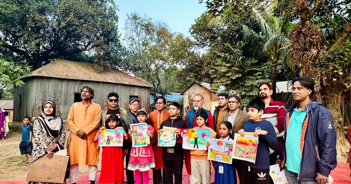 বিজয় দিবস উপলক্ষে সাভারে চিত্রাঙ্কন প্রতিযোগিতা