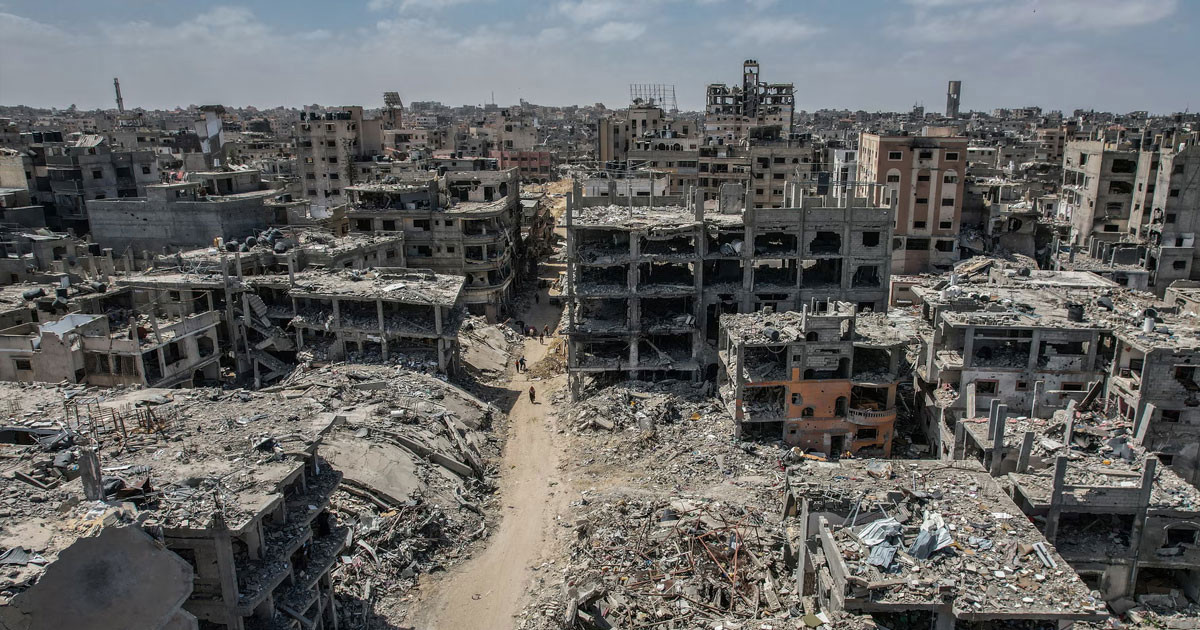 ধ্বংসস্তূপের নিচে পাওয়া গেলো একই পরিবারের ৩০ জনের লাশ