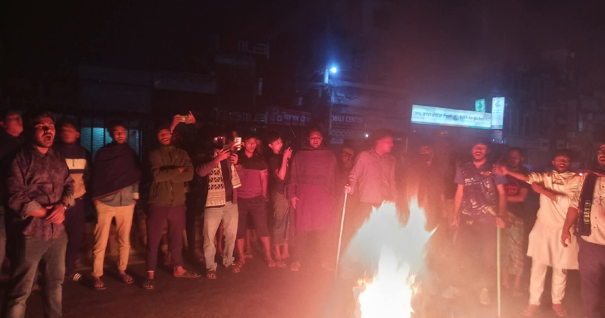 ওসমান হাদির মৃত্যুতে নোয়াখালীতে বিক্ষোভ