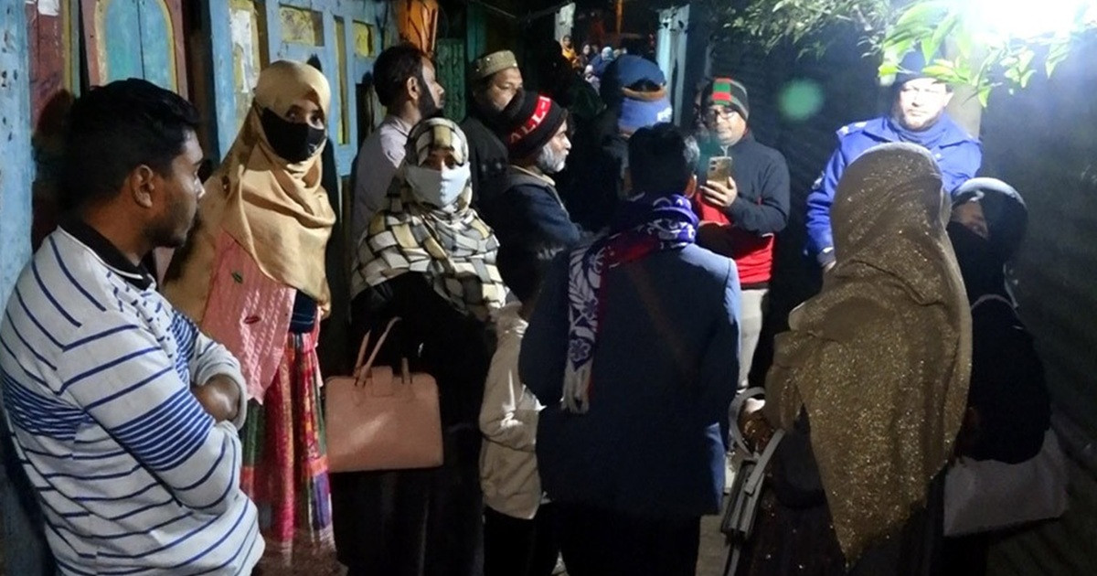 হাদি কোনো অনিয়ম সহ্য করতেন না: প্রতিবেশী-স্বজনরা