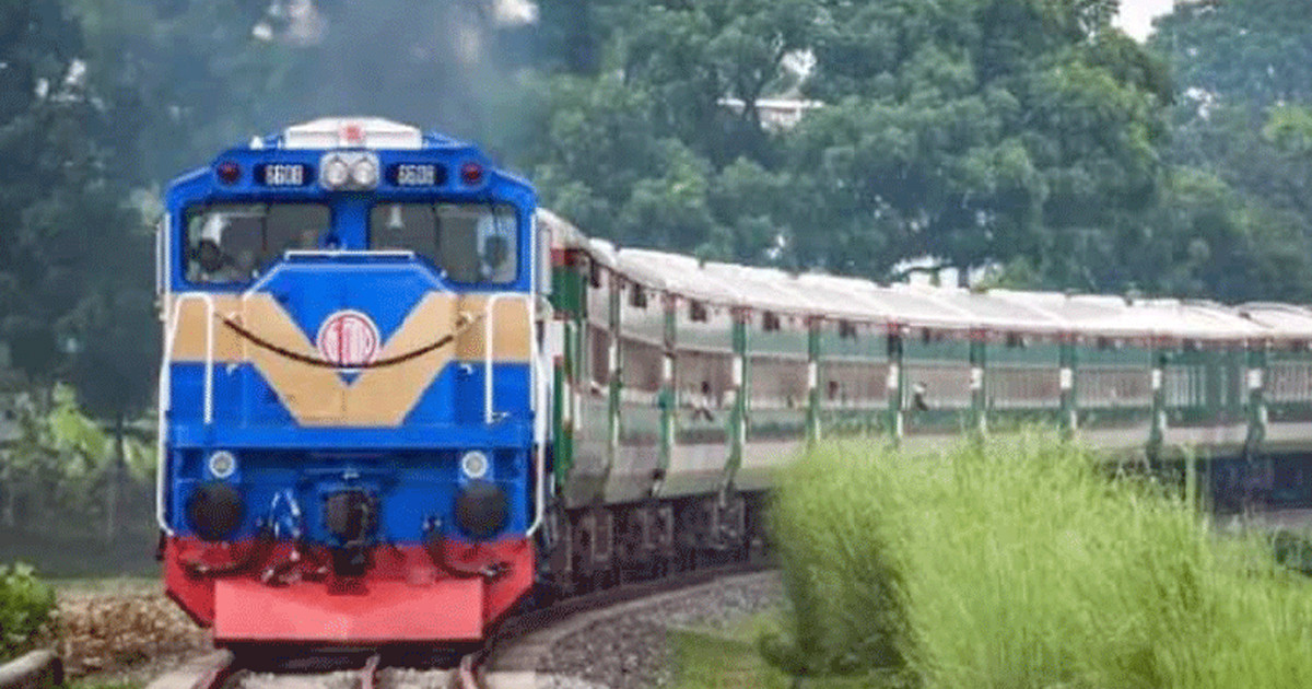 শনিবার থেকে বাড়ছে পূর্বাঞ্চলের ট্রেন ভাড়া